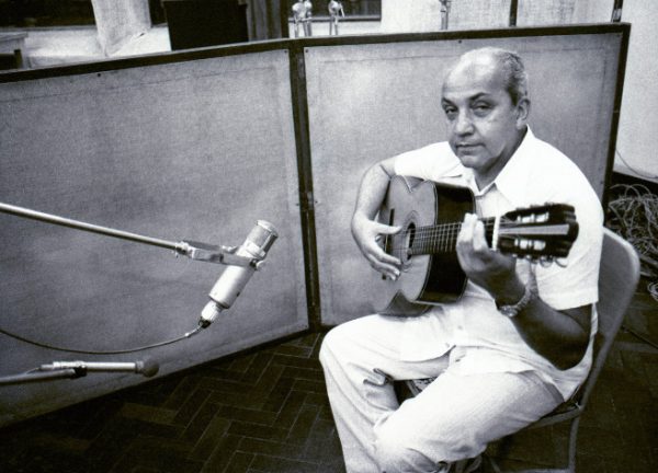 Radamés, Johnny Alf, César Faria, Almirante, Moacyr Luz e o Wes Montgomery. Q tal?
